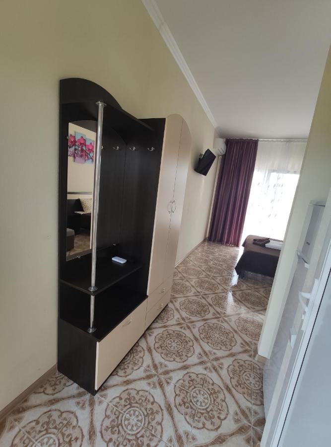 Lyubavushka Hotel Zatoka Luaran gambar