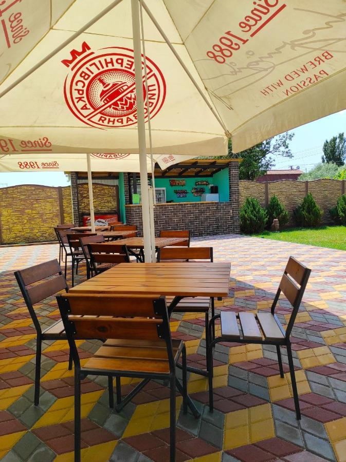 Lyubavushka Hotel Zatoka Luaran gambar