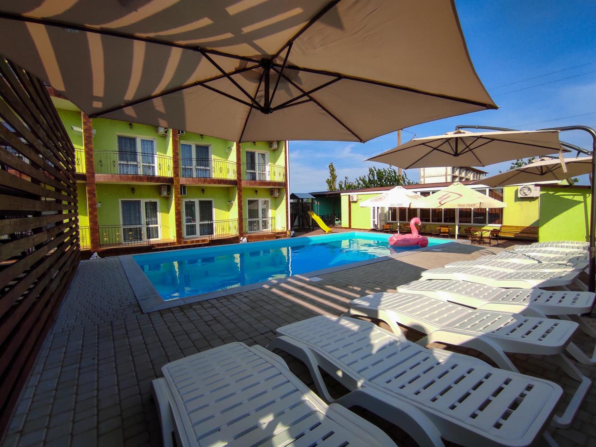 Lyubavushka Hotel Zatoka Luaran gambar