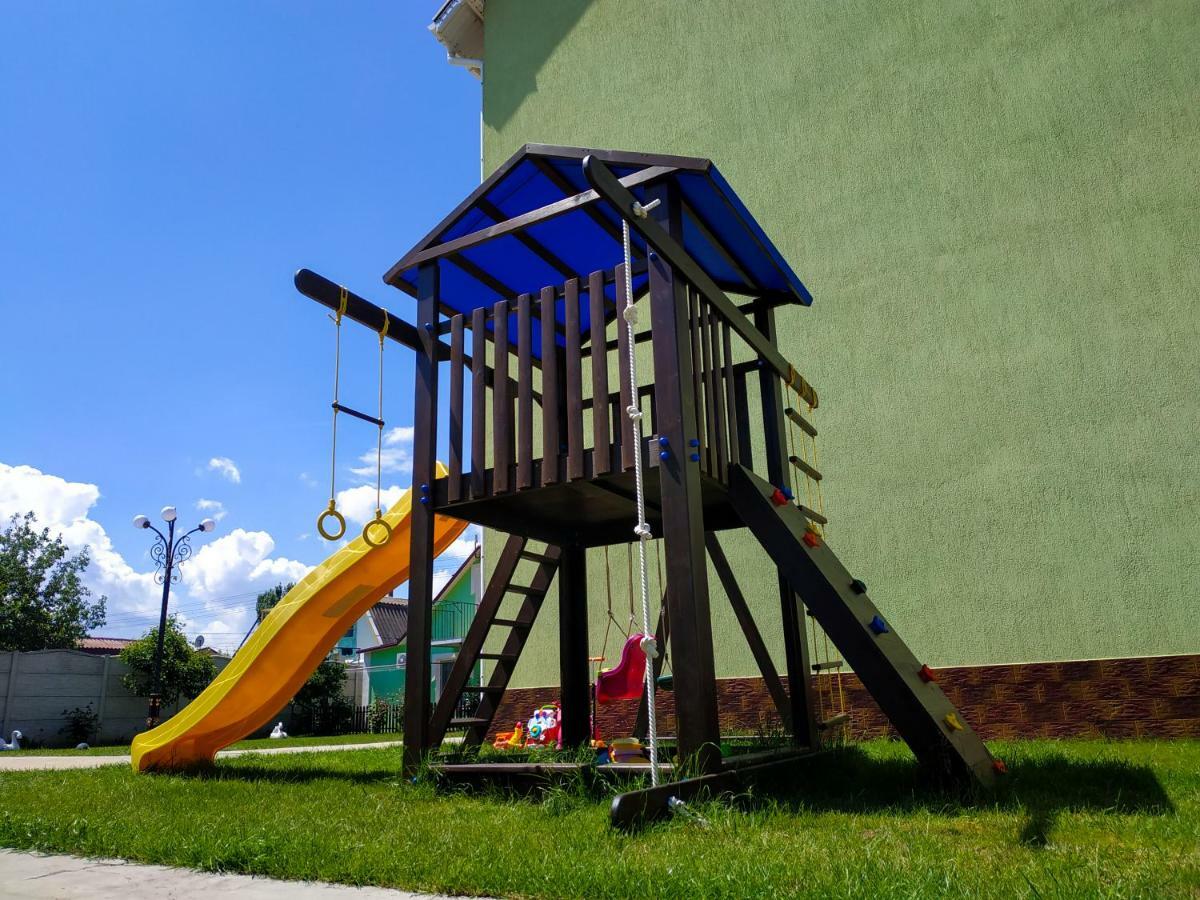 Lyubavushka Hotel Zatoka Luaran gambar
